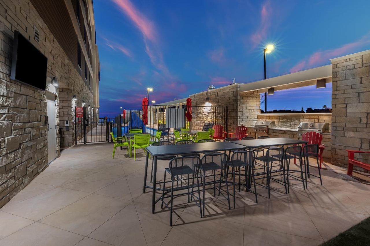 Home2 Suites By Hilton Midland East, Tx Buitenkant foto