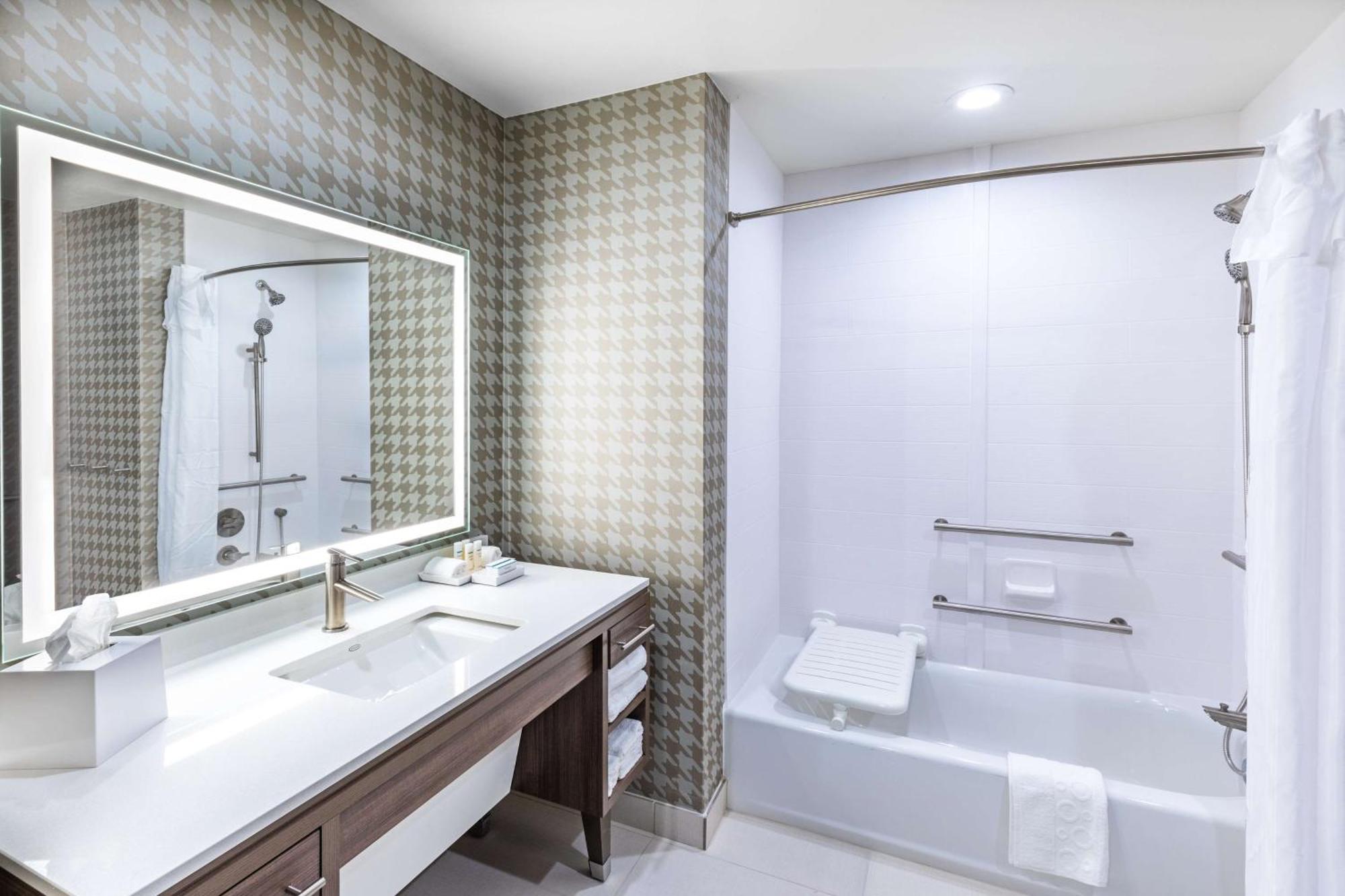 Home2 Suites By Hilton Midland East, Tx Buitenkant foto